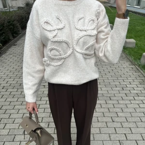 Sweter Sofia beż